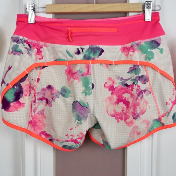 **SOLD** RARE**Lululemon - Turbo Run Shorts - Picture 6 of 8
